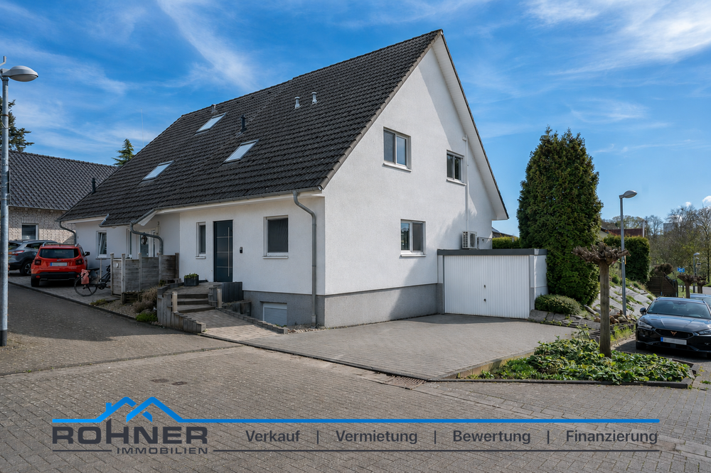 Thumbnail-Haus zum Kaufen in Rommerskirchen 349.000,00 € 137.87 m²