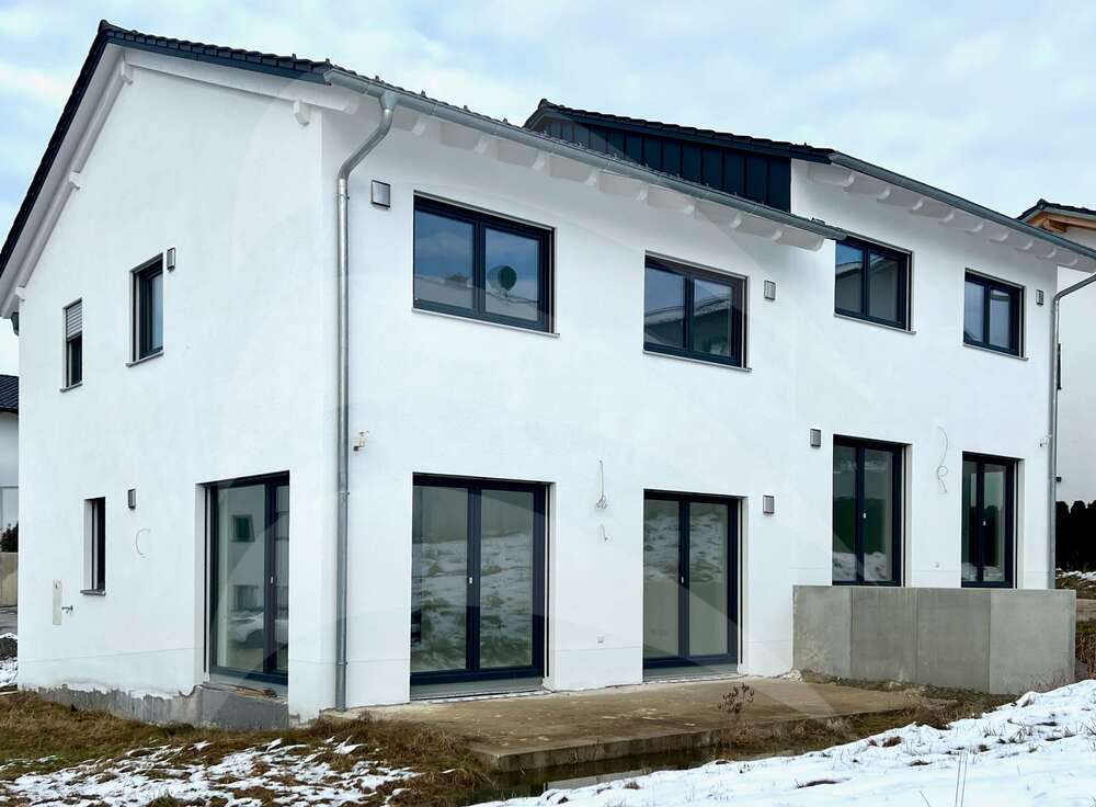 Thumbnail-Haus zum Kaufen in Windorf 499.900,00 € 121.88 m²