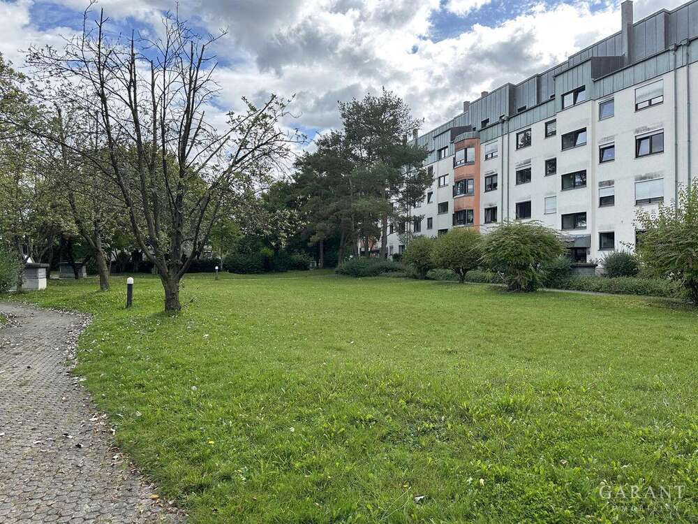 Thumbnail-Wohnung zum Kaufen in Unterschleißheim 295.000,00 € 54 m²