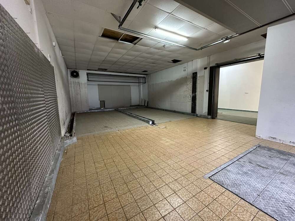 Thumbnail-Halle in Lich 1.400,00 € 172.26 m²