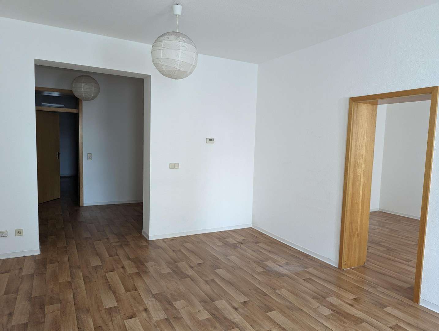 Thumbnail-Wohnung zum Mieten in Mühlhausen 300,00 € 89.92 m²