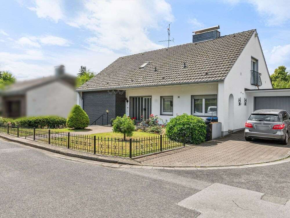 Thumbnail-Haus zum Kaufen in Moers 569.000,00 € 189.5 m²