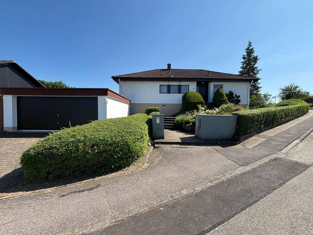 Thumbnail-Haus zum Kaufen in Wildberg-Effringen 499.000,00 € 196 m²