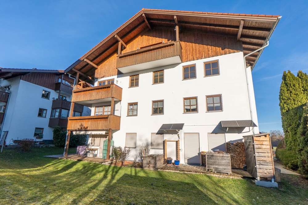 Thumbnail-Wohnung zum Kaufen in Seeon-Seebruck 367.000,00 € 74 m²