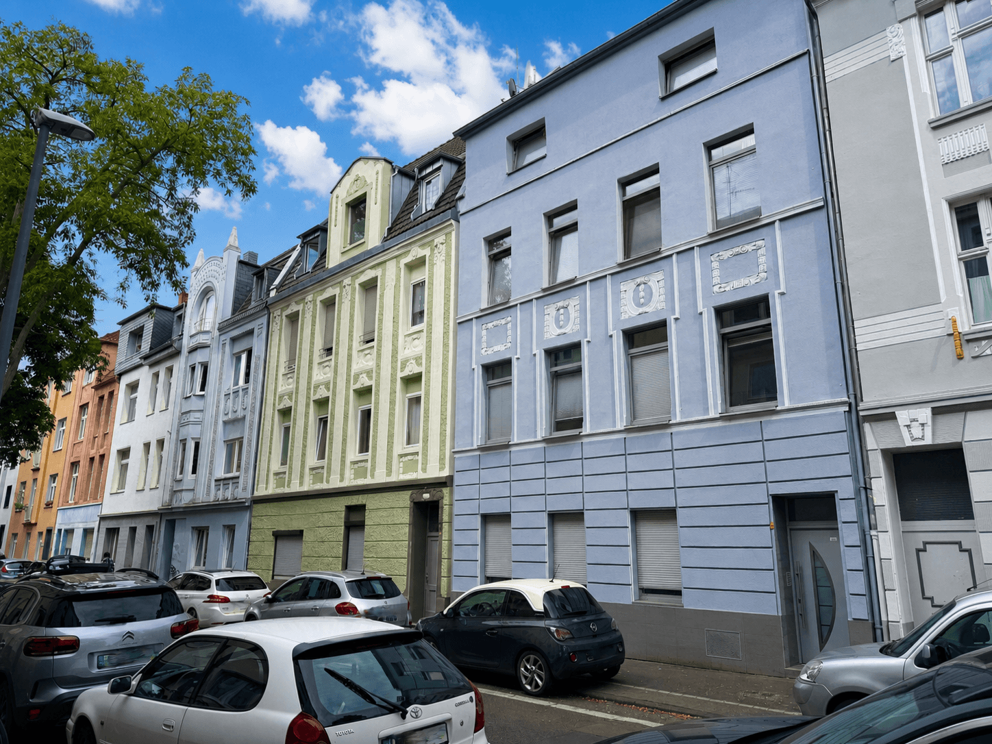 Thumbnail-Haus zum Kaufen in Köln 1.140.000,00 € 272.66 m²