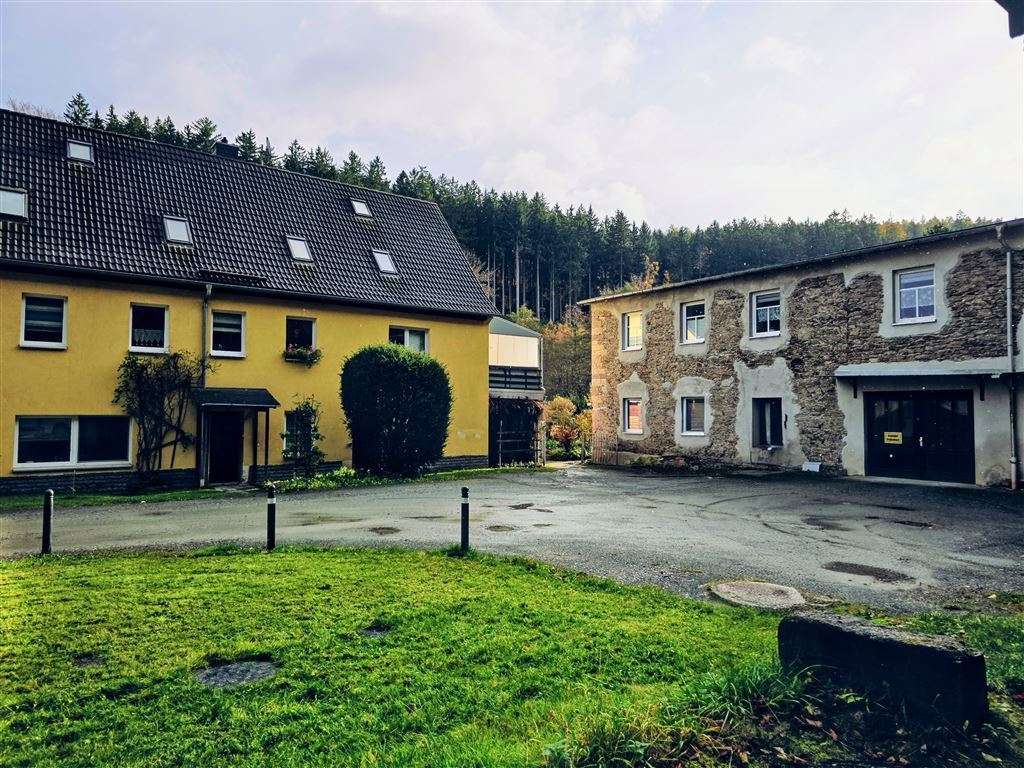 Thumbnail-Haus zum Kaufen in Amtsberg 380.000,00 € 650 m²