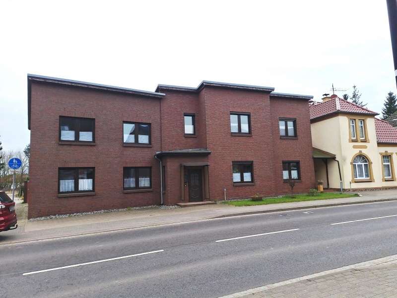 Thumbnail-Haus zum Kaufen in Goldberg 199.000,00 € 215 m²