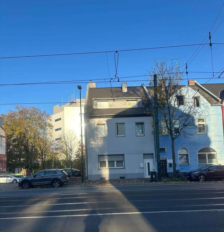 Thumbnail-Haus zum Kaufen in Düsseldorf 775.000,00 € 173 m²