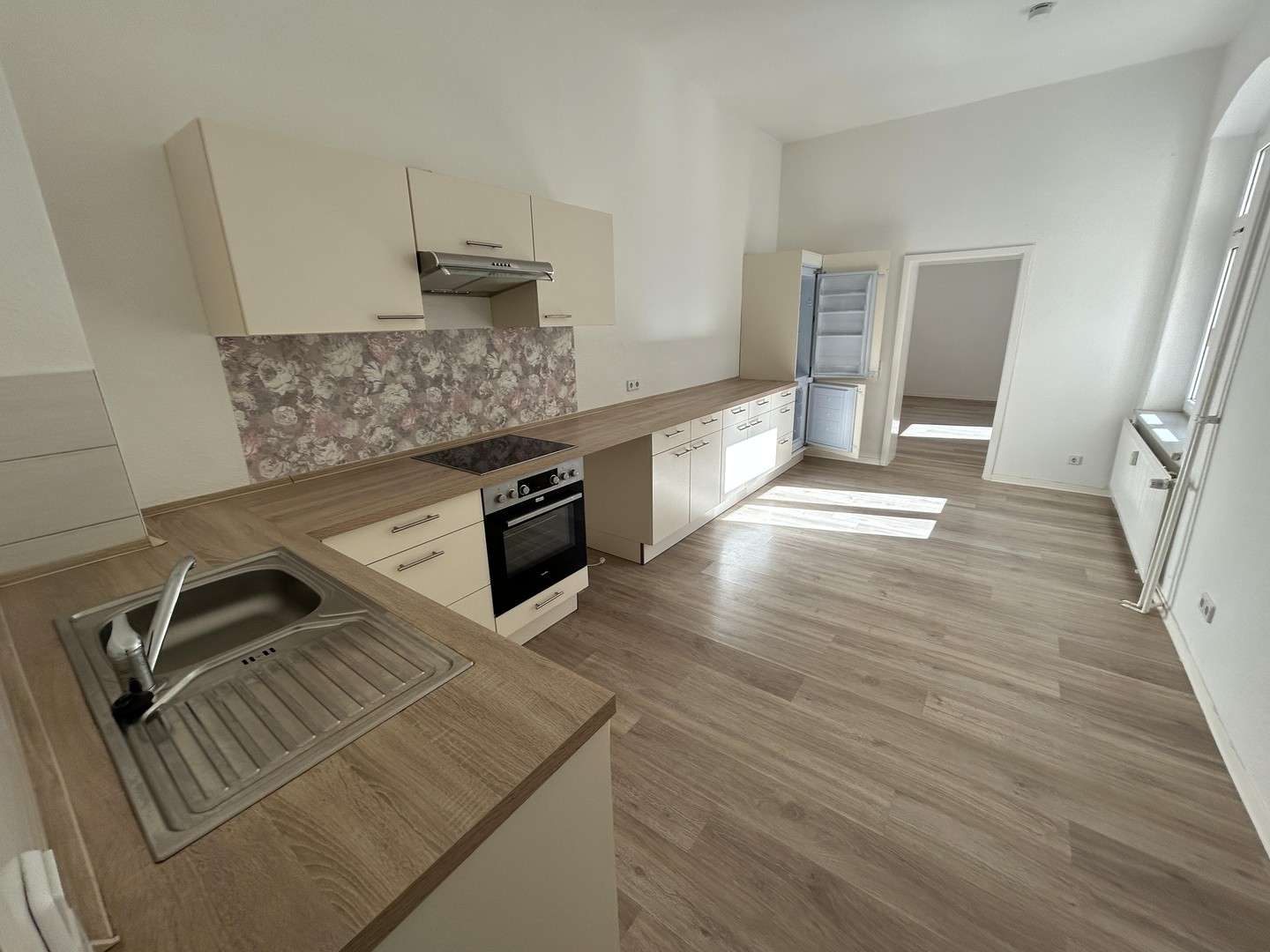 Thumbnail-Wohnung zum Mieten in Halle 480,00 € 60 m²