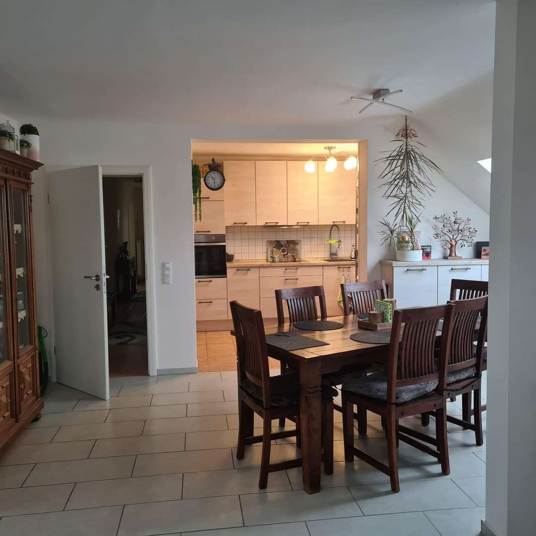 Thumbnail-Wohnung zum Mieten in Hünfelden- Dauborn 1.100,00 € 173.5 m²