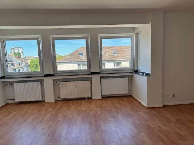 Thumbnail-Wohnung zum Kaufen in Düsseldorf 160.000,00 € 40.8 m²