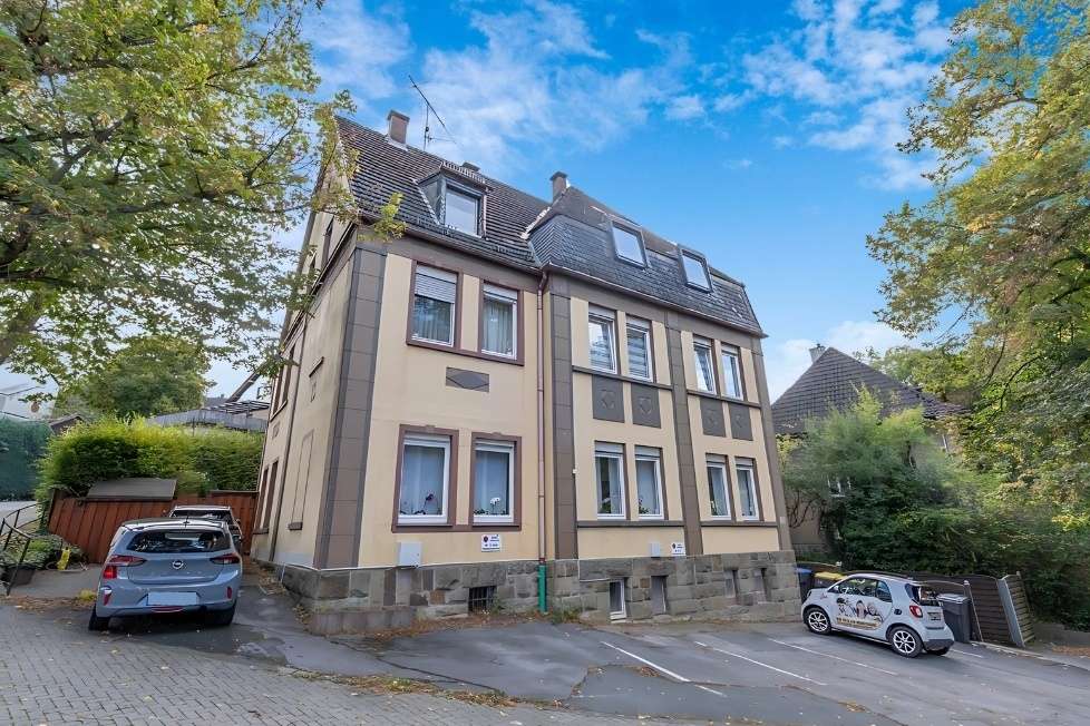 Thumbnail-Wohnung zum Kaufen in Nachrodt-Wiblingwerde-Wiblingwerde 125.000,00 € 92.25 m²