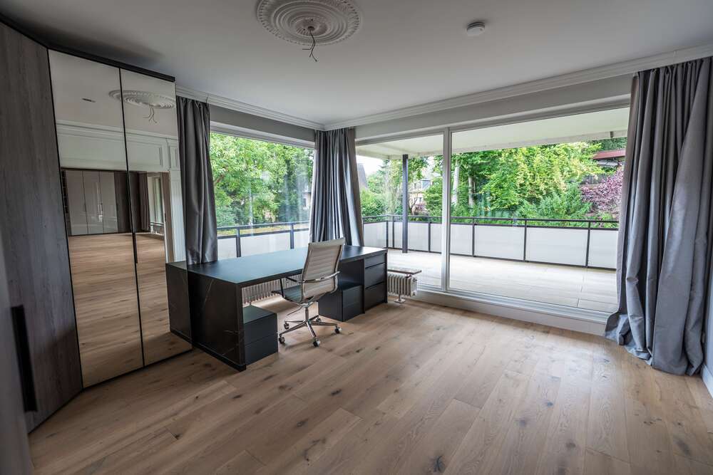 Thumbnail-Wohnung zum Kaufen in Hamburg 889.000,00 € 172 m²