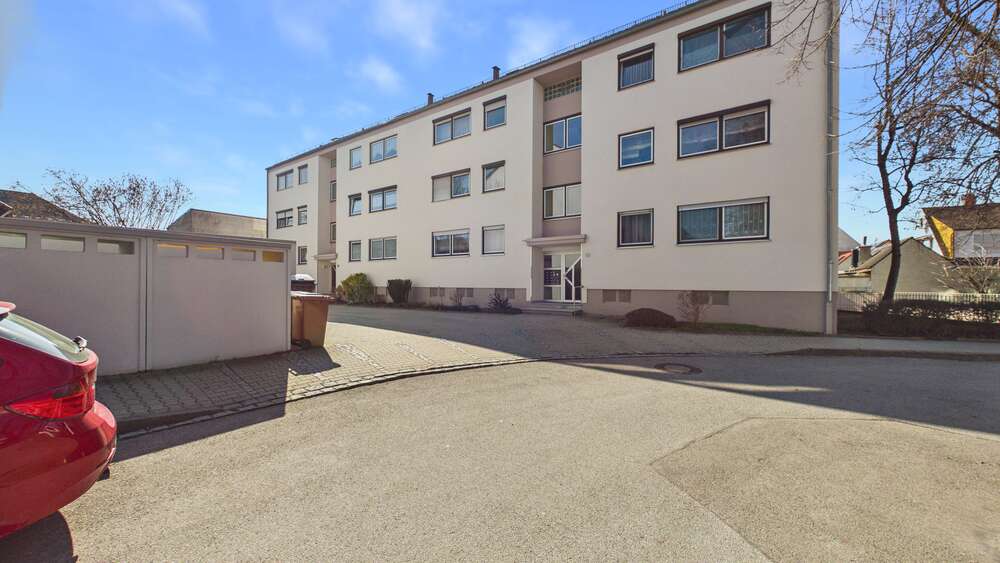 Thumbnail-Wohnung zum Kaufen in Augsburg 195.000,00 € 50 m²