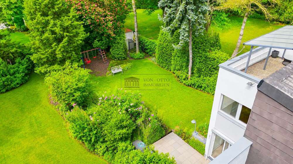 Thumbnail-Haus zum Kaufen in Berlin 1.650.000,00 € 169 m²