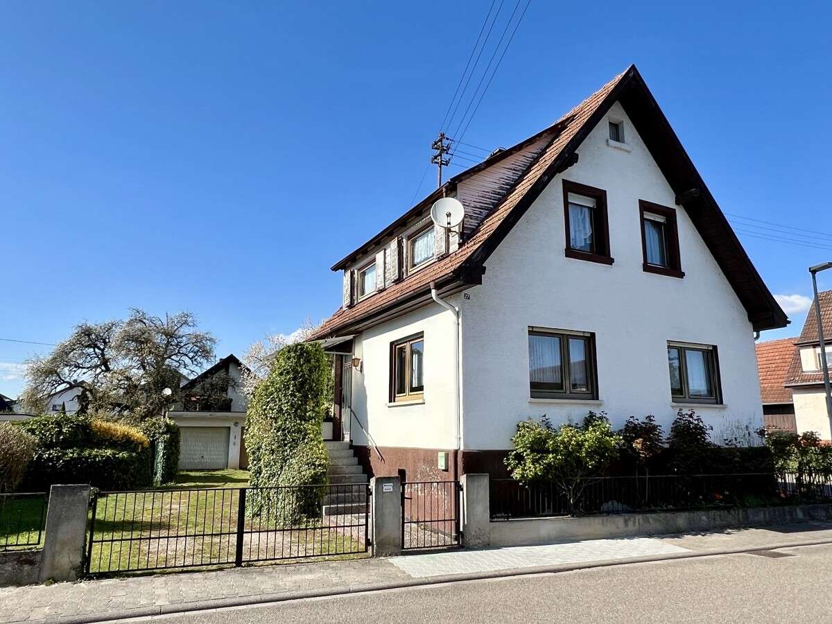 Thumbnail-Haus zum Kaufen in Rastatt Plittersdorf 329.000,00 € 105.85 m²