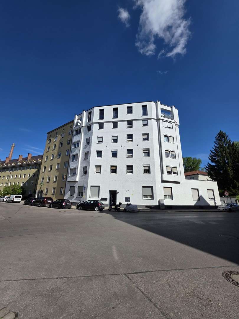 Thumbnail-Wohnung zum Kaufen in Augsburg 330.000,00 € 66 m²