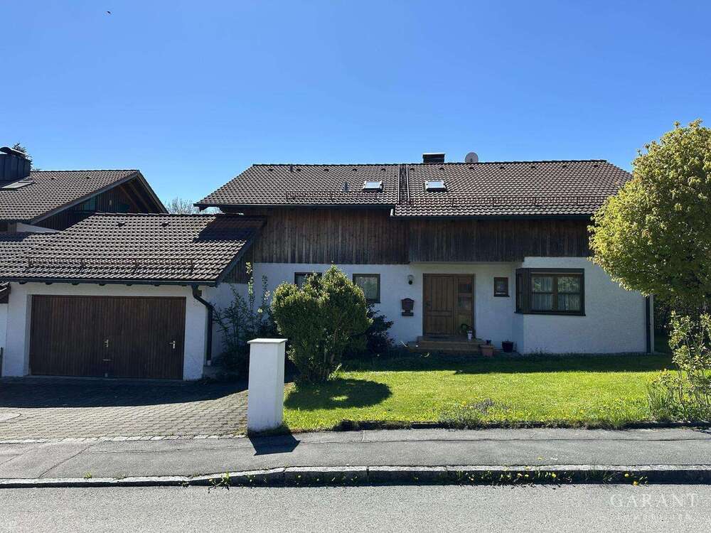 Thumbnail-Haus zum Kaufen in Obersöchering 1.175.000,00 € 200 m²