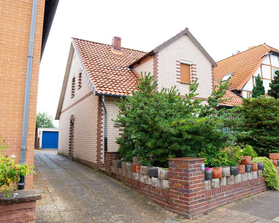 Thumbnail-Haus zum Kaufen in Ilsede 169.000,00 € 160 m²