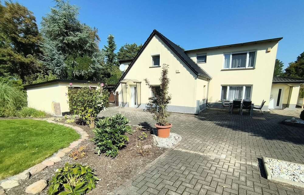 Thumbnail-Haus zum Kaufen in Leipzig OT Thekla 598.500,00 € 215 m²