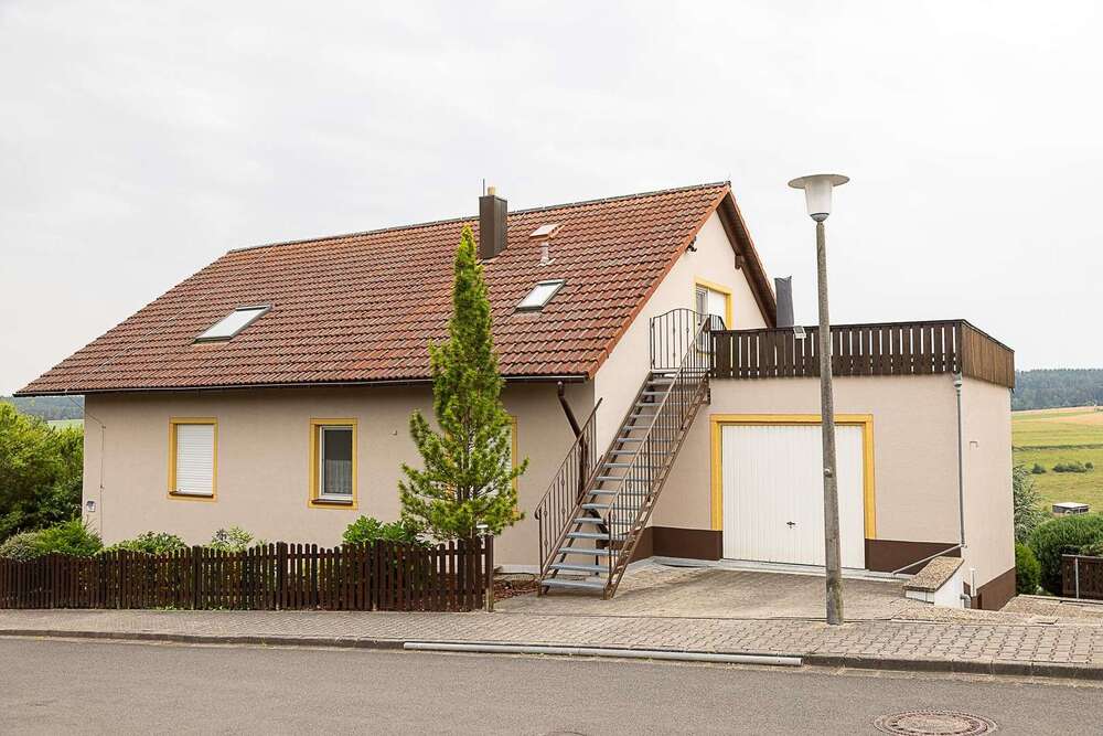 Thumbnail-Haus zum Kaufen in Markt Taschendorf 498.000,00 € 293 m²
