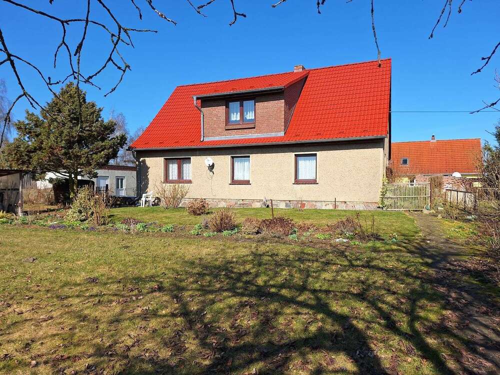 Thumbnail-Haus zum Kaufen in Groß Kiesow 194.000,00 € 138.97 m²