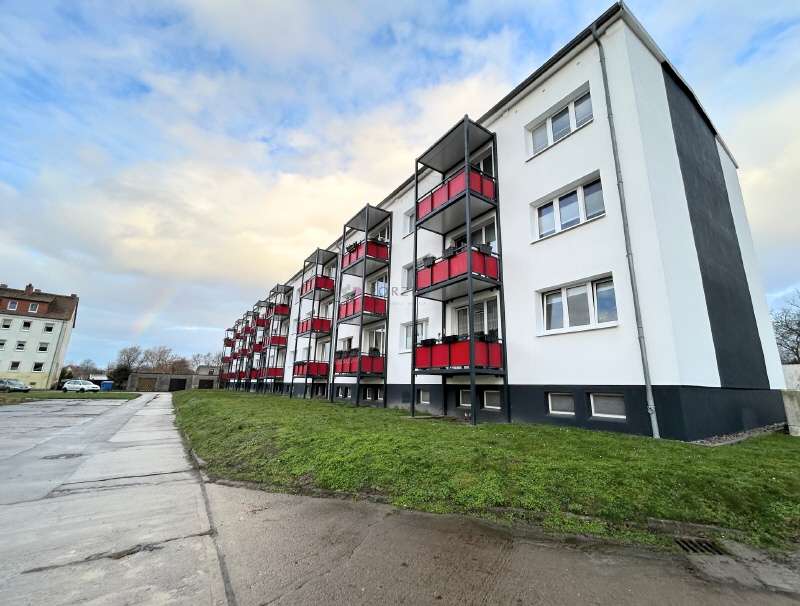 Thumbnail-Wohnung zum Mieten in Saal 647,00 € 80.83 m²