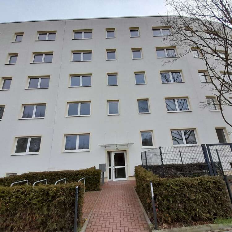 Thumbnail-Wohnung zum Mieten in Halle 1.339,00 € 154 m²
