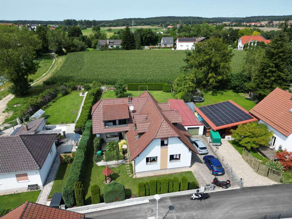 Thumbnail-Haus zum Kaufen in Abensberg 490.000,00 € 190 m²