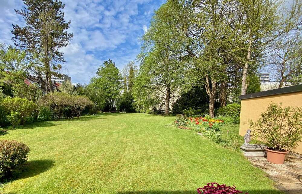 Thumbnail-Grundstück zu verkaufen in München 2.150.000,00 € 1190 m²