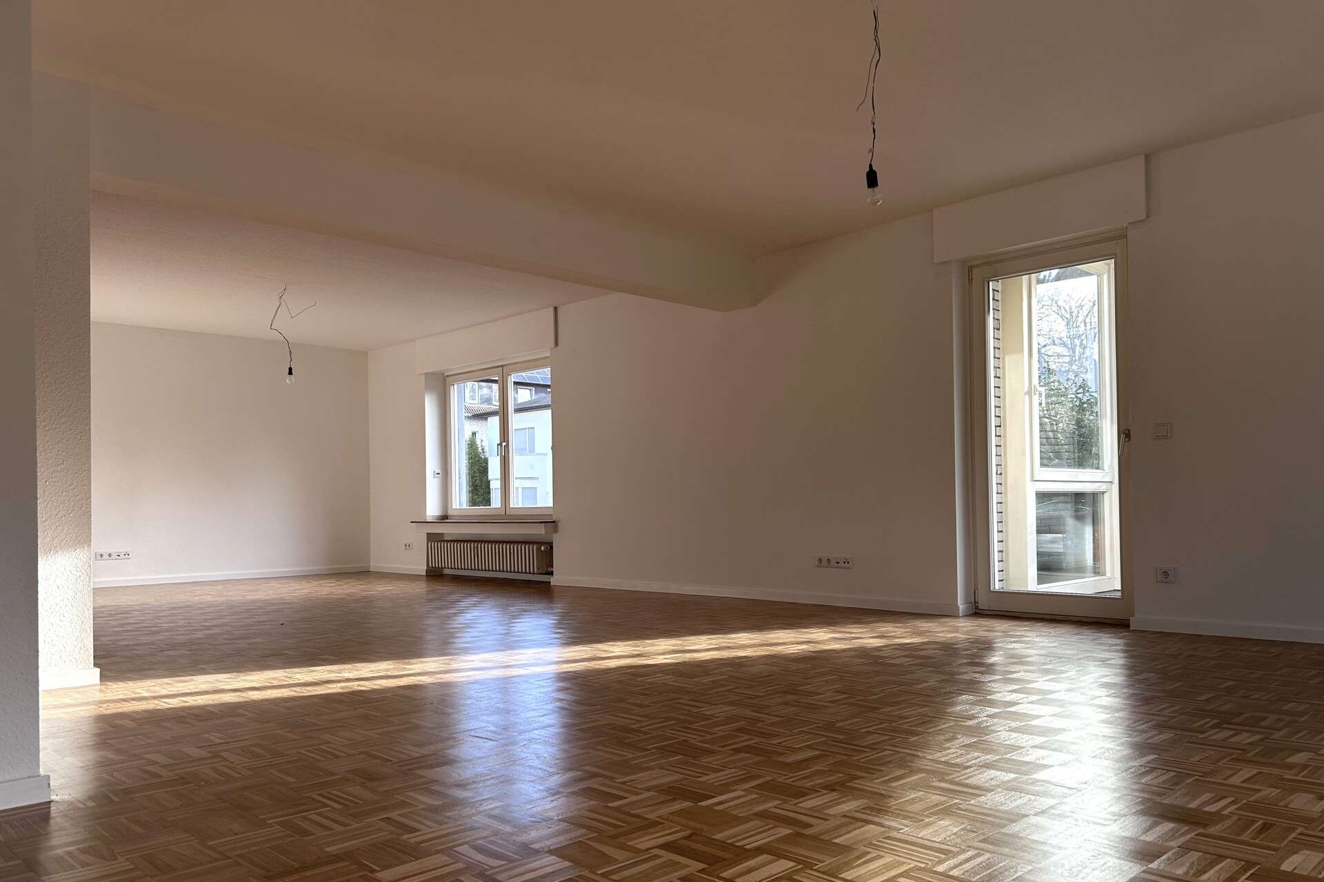 Thumbnail-Wohnung zum Mieten in Düsseldorf 1.680,00 € 140 m²
