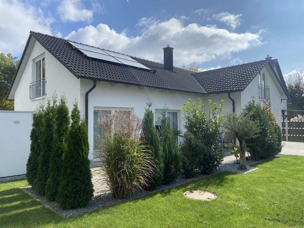 Thumbnail-Haus zum Kaufen in Horgau 698.000,00 € 193 m²
