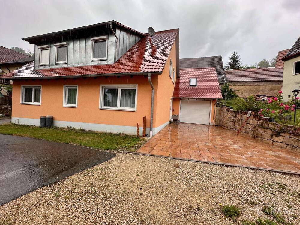Thumbnail-Haus zum Kaufen in Offenhausen 475.000,00 € 156 m²