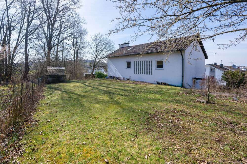 Thumbnail-Haus zum Kaufen in Bogen 299.000,00 € 243.54 m²