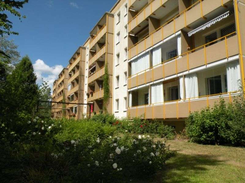 Thumbnail-Wohnung zum Mieten in Stralsund 315,63 € 50.5 m²