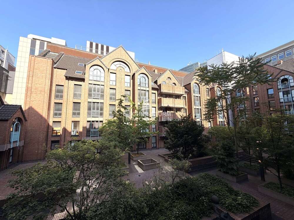 Thumbnail-Wohnung zum Kaufen in Düsseldorf 749.000,00 € 119 m²
