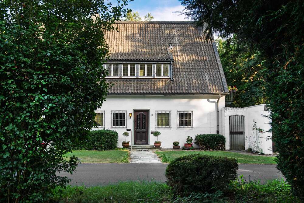 Thumbnail-Haus zum Kaufen in Neuss 1.790.000,00 € 236 m²