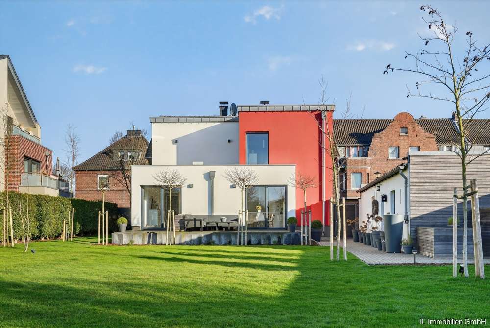 Thumbnail-Haus zum Kaufen in Moers 649.000,00 € 239 m²