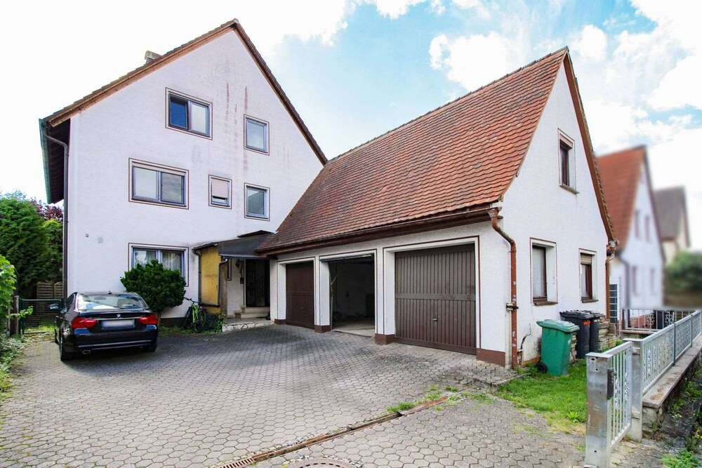 Thumbnail-Haus zum Kaufen in Hetzles 699.000,00 € 277.08 m²