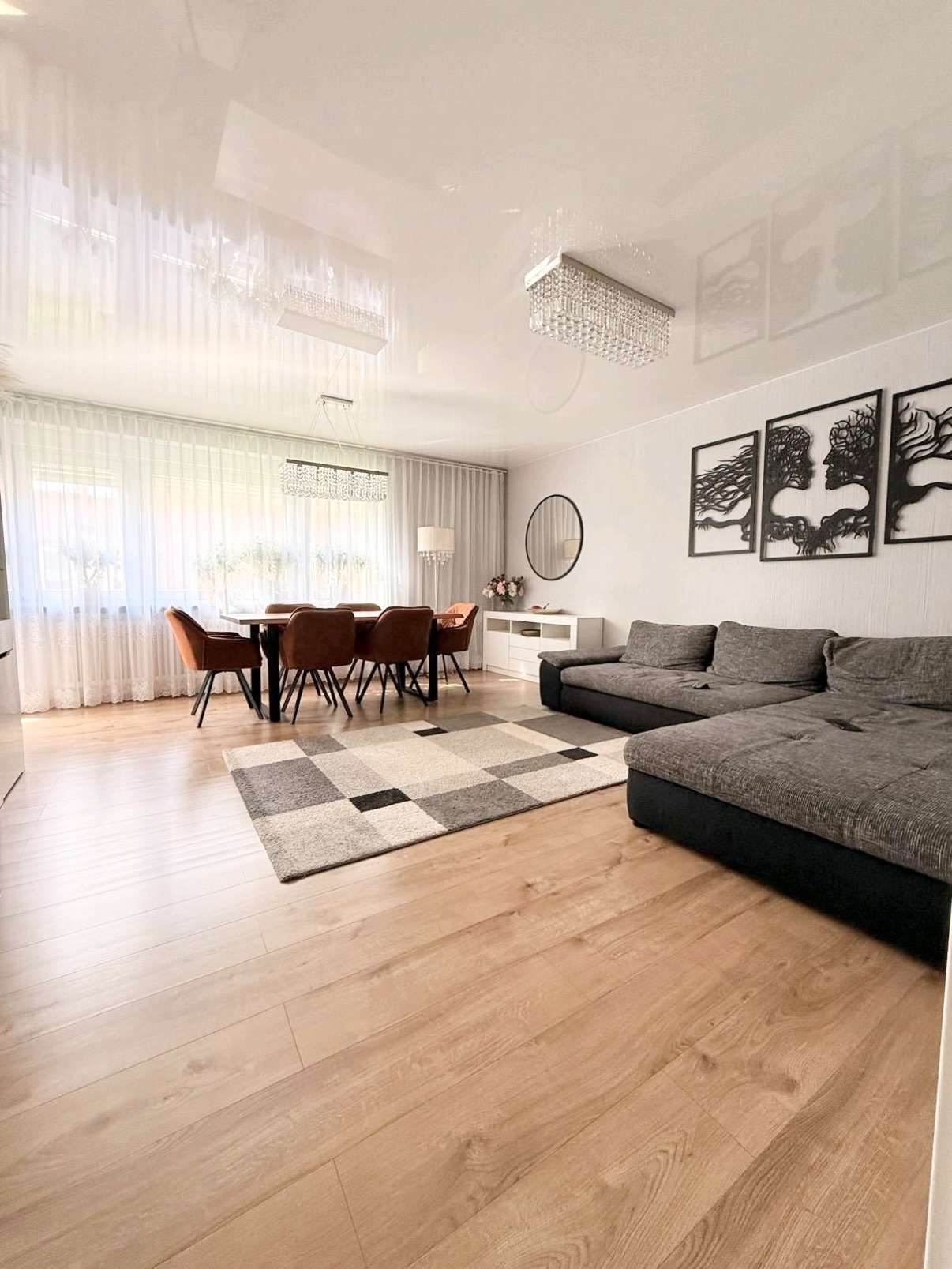 Thumbnail-Wohnung zum Kaufen in Düsseldorf 398.000,00 € 99 m²