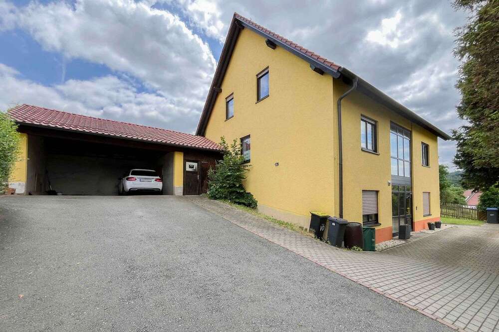 Thumbnail-Haus zum Kaufen in Zöllnitz 850.000,00 € 211.75 m²
