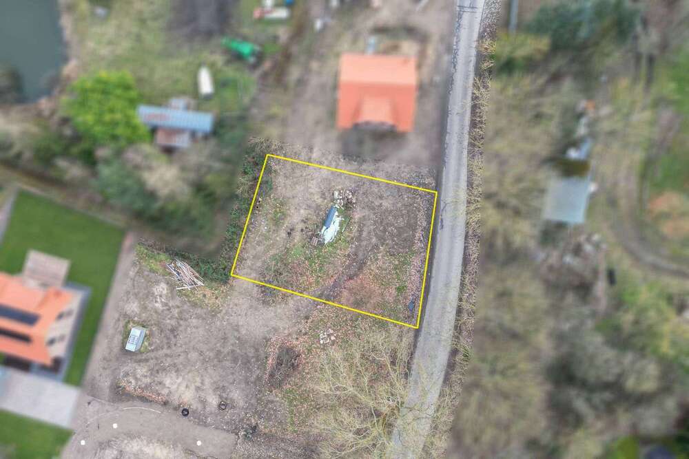 Thumbnail-Grundstück zu verkaufen in Göhren-Lebbin 97.800,00 € 404.11 m²