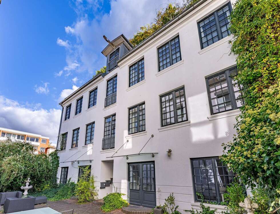 Thumbnail-Haus zum Kaufen in Hamburg 3.399.760,00 € 432 m²