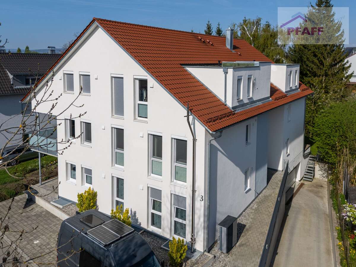Thumbnail-Wohnung zum Kaufen in Allensbach 529.000,00 € 93 m²