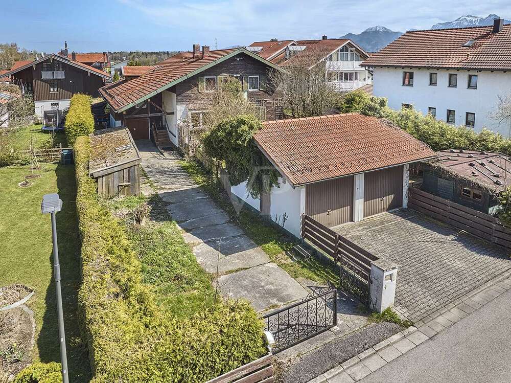 Thumbnail-Haus zum Kaufen in Bernau am Chiemsee 850.000,00 € 225 m²
