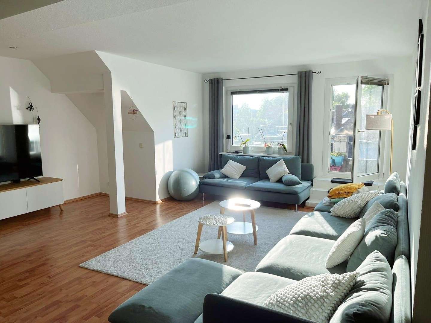 Thumbnail-Wohnung zum Mieten in Duisburg 1.450,00 € 165 m²