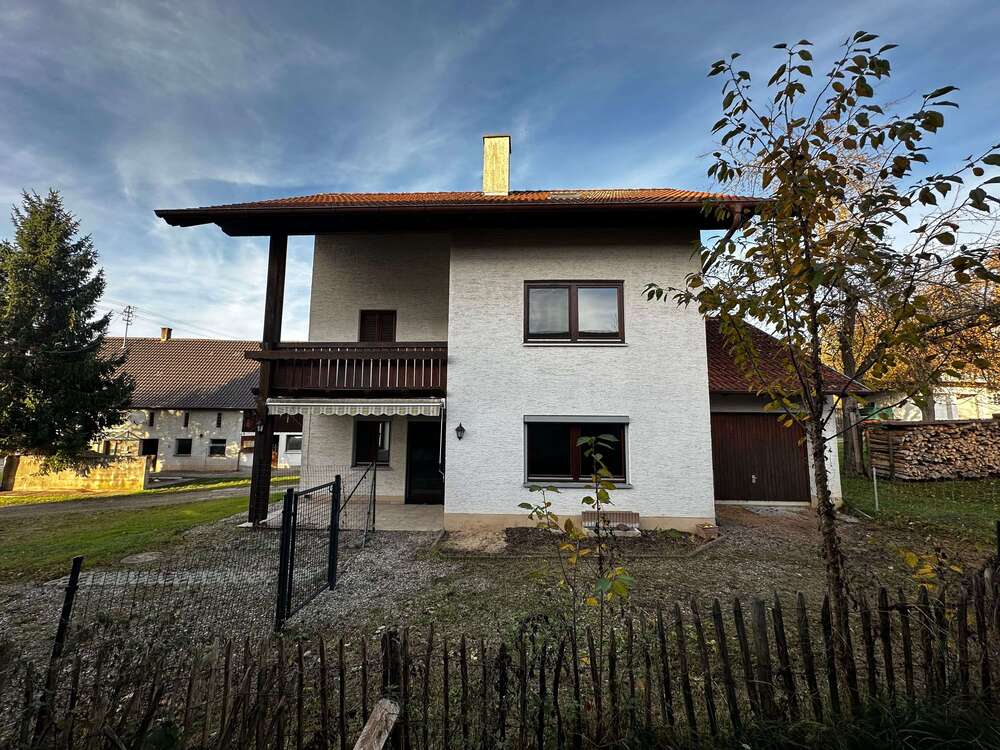 Thumbnail-Haus zum Kaufen in Boos 245.000,00 € 150 m²