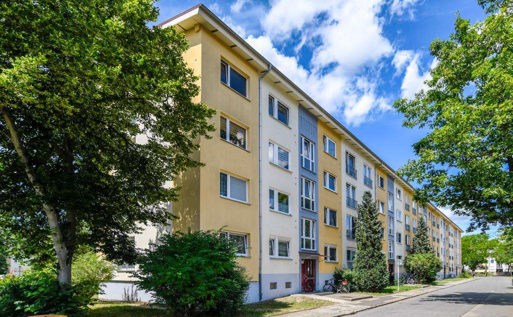 Thumbnail-Wohnung zum Mieten in Hoyerswerda 330,00 € 68.72 m²