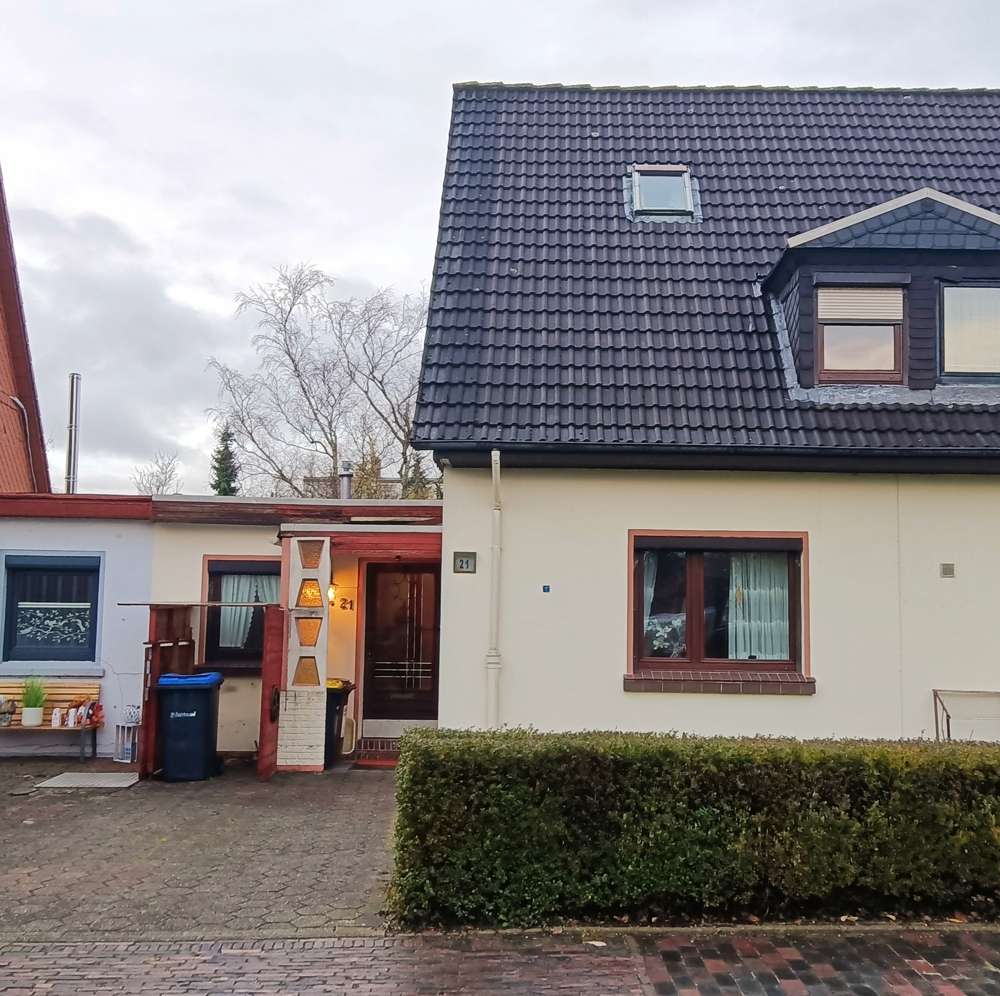 Thumbnail-Haus zum Kaufen in Wilhelmshaven 129.000,00 € 87.04 m²