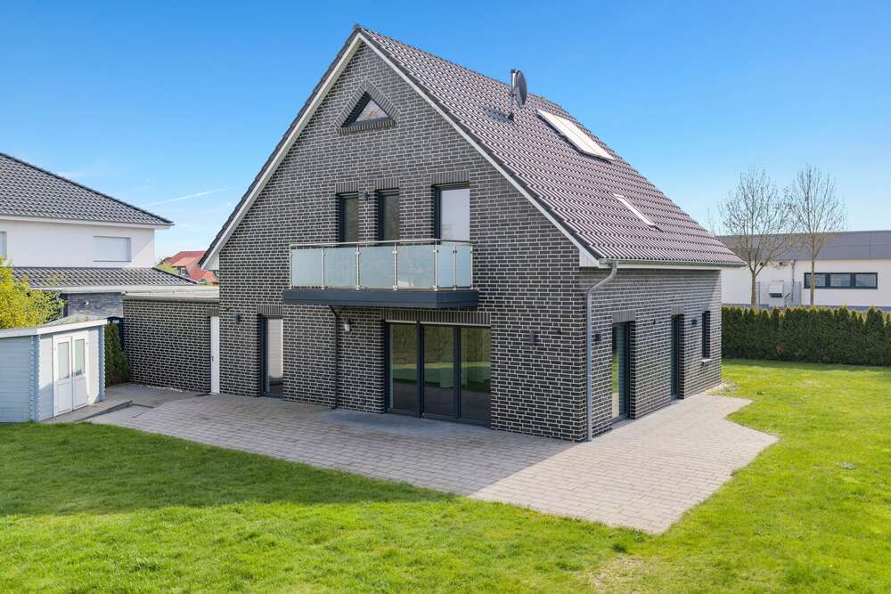 Thumbnail-Haus zum Kaufen in Neustadt am Rübenberge 496.000,00 € 160 m²